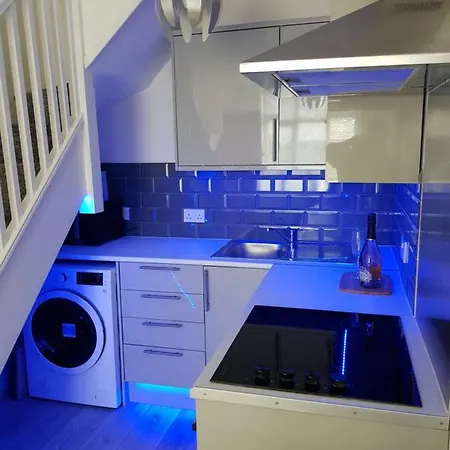 Webb Place 2 Bedroom Apartment ! Croydon Exterior photo